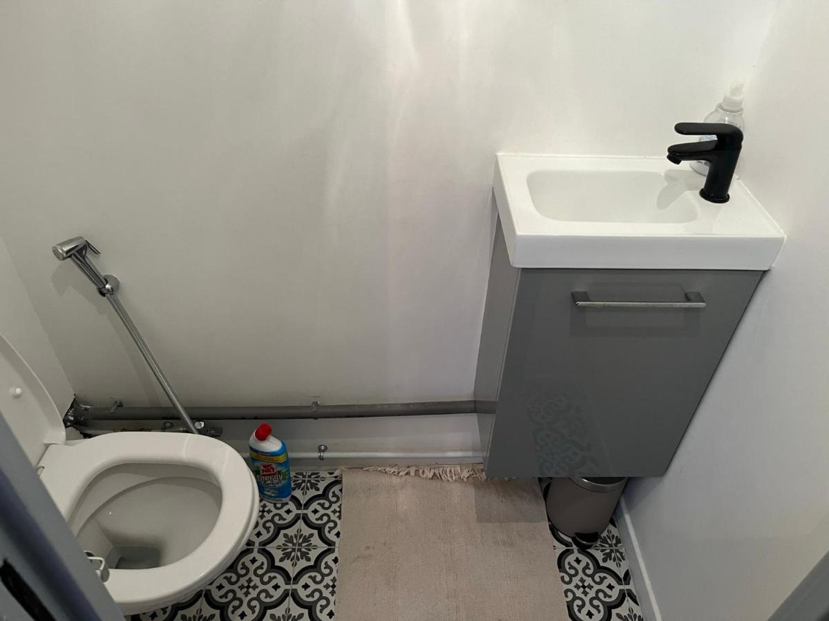 Cosy Duplex Avec Parking A Paris 19 By Immo Kit Bnb Eksteriør bilde