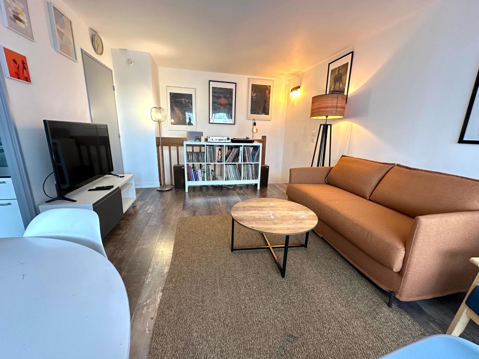 Cosy Duplex Avec Parking A Paris 19 By Immo Kit Bnb Eksteriør bilde